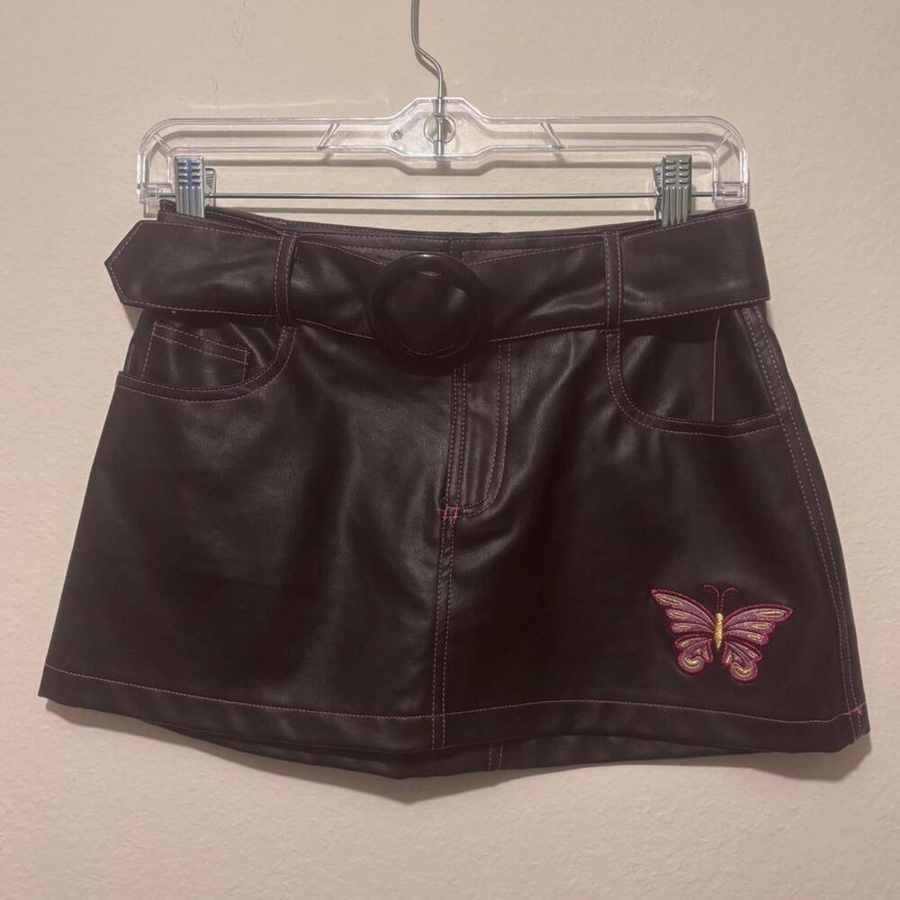 Mini black faux leather skirt